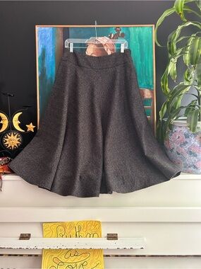 Light Size 8 Charcoal Herringbone A-Line Midi Skirt Academia Fall